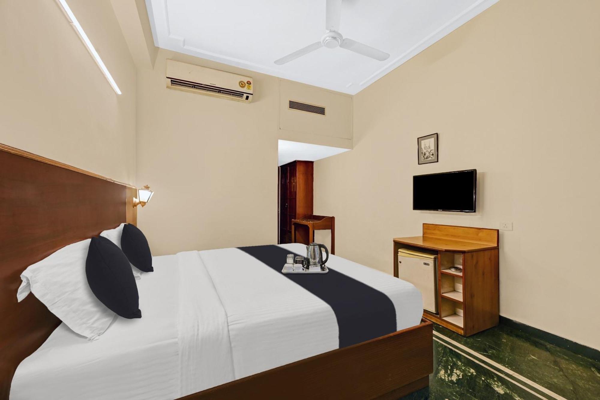 Super Townhouse Oak Hotel Belsons Taj Mahal Secundurabad Exteriér fotografie