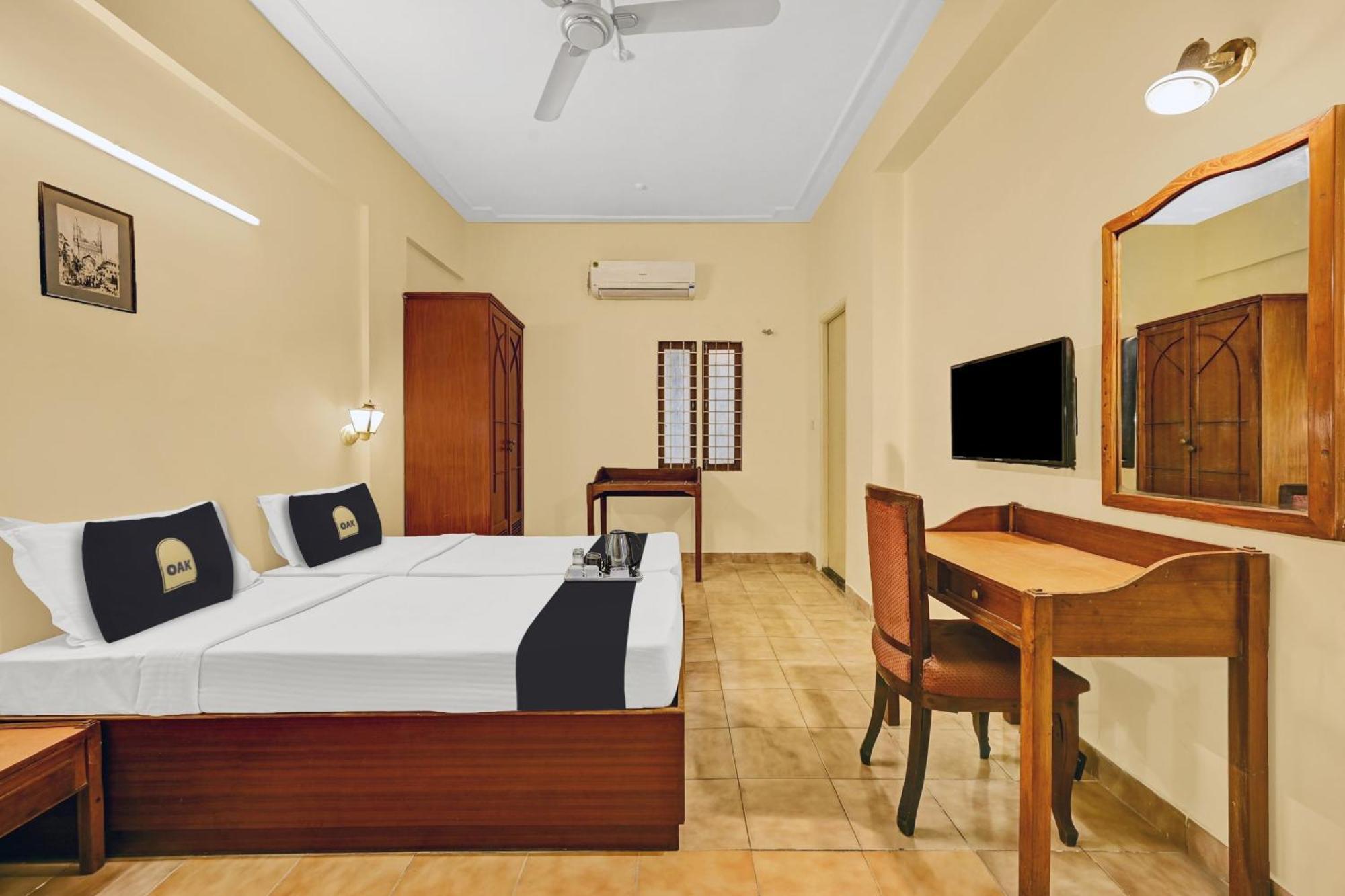 Super Townhouse Oak Hotel Belsons Taj Mahal Secundurabad Exteriér fotografie