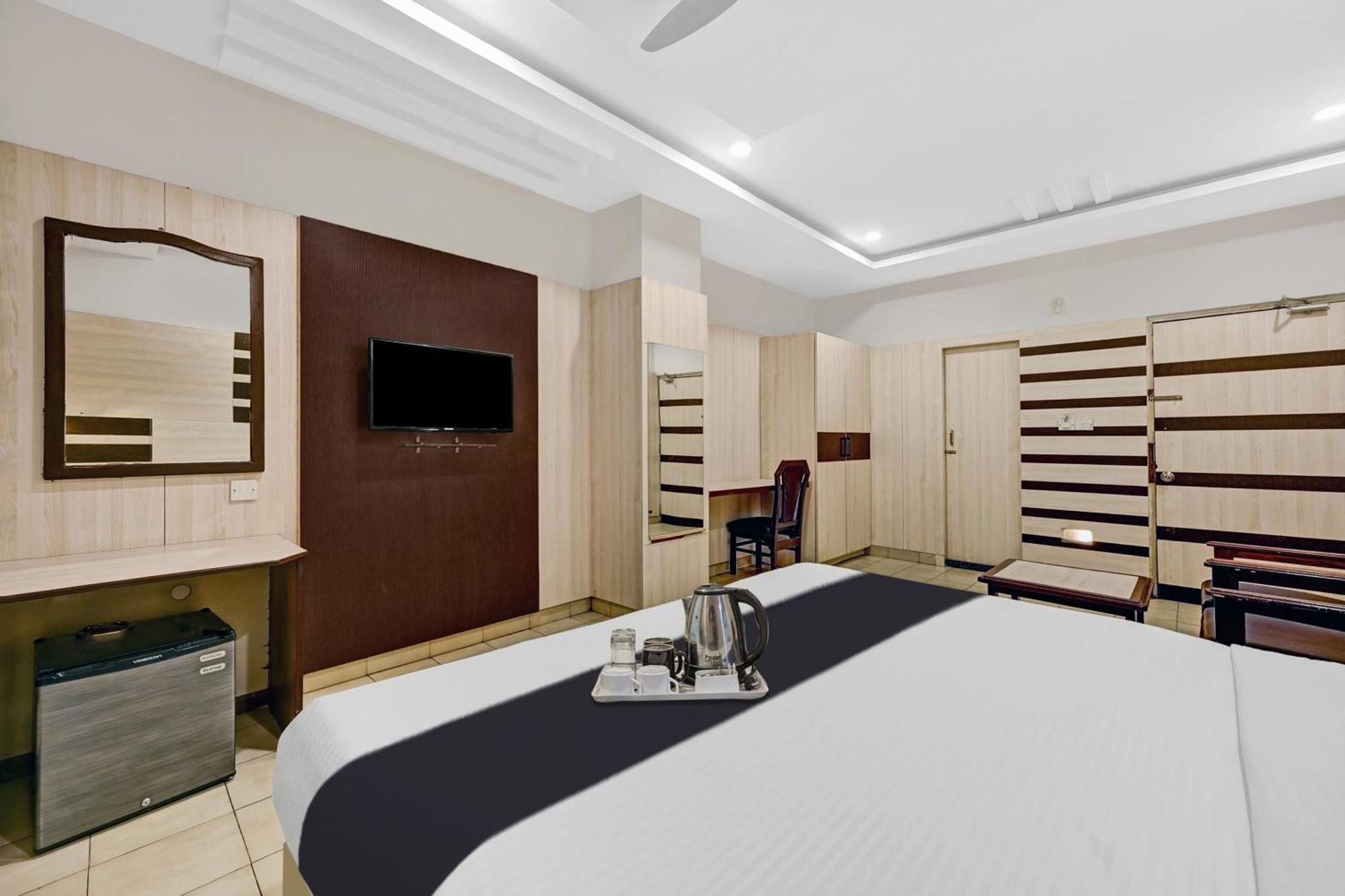 Super Townhouse Oak Hotel Belsons Taj Mahal Secundurabad Exteriér fotografie